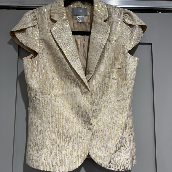 Gold Textured Blazer and Dress Set - Picture 7 of 9